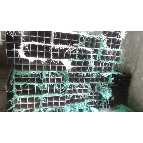 Hollow 38 x 38 MF