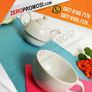 Souvenir Hampers Tea Set Ceramic Teapot Custom 2IN1 Stacking Cups