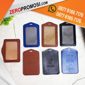 Custom ID Card Holder Semi Kulit – Eksklusif untuk Perusahaanmu