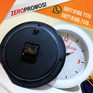 Jam Dinding 30 cm Model 777 Custom Logo untuk Souvenir Perusahaan
