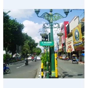 Tiang Lampu Jalan Antik Klasik Murah