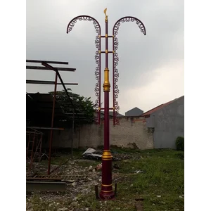 Tiang PJU Antik Dekoratif Solar Cell