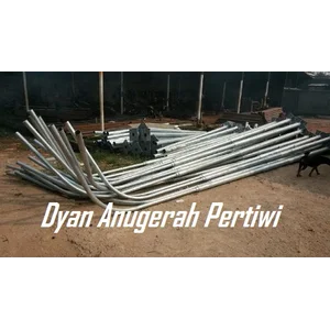 Tiang PJU Oktagonal Single