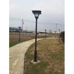 2 meter minimalist garden light pole