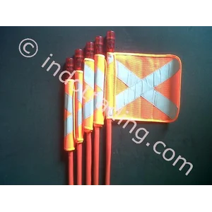 Tiang Bendera Mobil