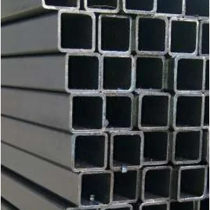 Pipa Kotak Hitam Ukuran 20 40x0.6
