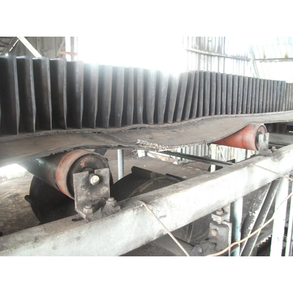 Penyambungan dan Pemasangan belt Conveyor By PT. Rajawali Mandiri