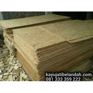 Kayu Jati Belanda atau Jati Belanda  Ukuran 122x244 cm Jenis WaferBoard