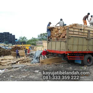 Kayu Bekas Peti Kemas Jati Belanda   Per Kubik
