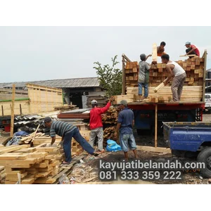 Kayu Bekas Peti Kemas Jati Belanda   Per Kubik