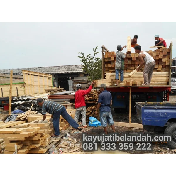 Kayu Bekas Peti Kemas Jati Belanda   Per Kubik