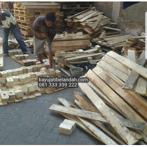 Kayu Bekas Palet Jati Belanda  Ukuran 2x8x110 cm  Per Batang