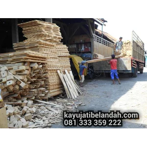 Kayu Bekas Palet Jati Belanda  Ukuran 2x12x110 cm  Per Batang
