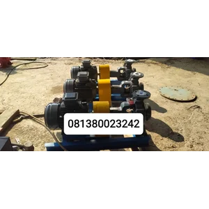 Pompa Pemadam Kebakaran 700 gpm