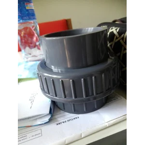 Sambungan Pipa PVC Union (water mur)