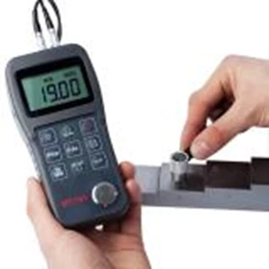 Thickness gauge - Multi-Function Ultrasonic Through Coating Thickness Gauge Mt190