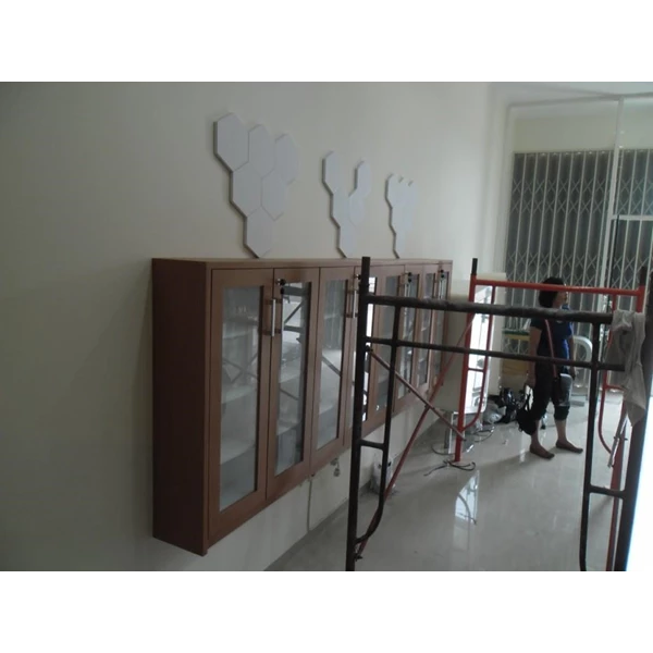 Etalase Display Interior Toko Buku / Peralatan Kantor Semarang By CV. Kembangdjati Furniture Semarang