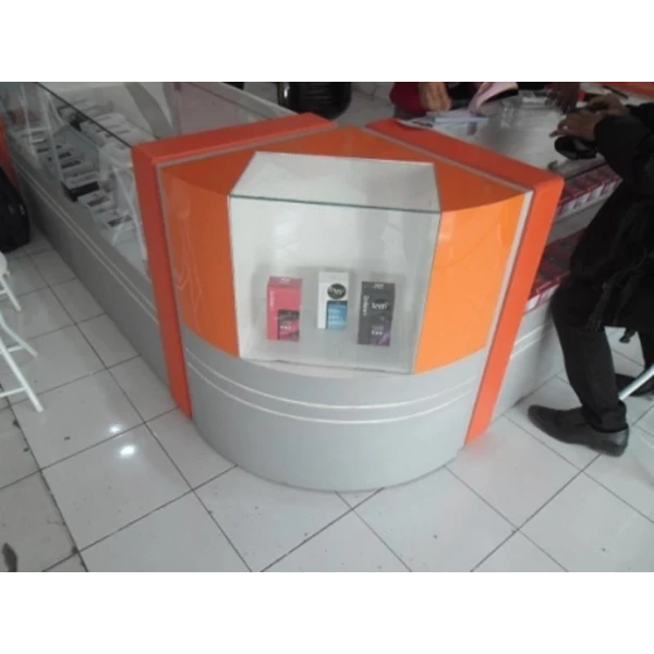 Kontraktor Vendor Furniture Interior Toko Smartphone HP By CV. Kembangdjati Furniture Semarang