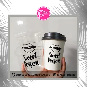 16 oz oval 8 gram plastic cup and 8 oz paper cup