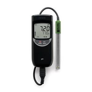 HI991001  Waterproof Portable pH/Temperature Meter