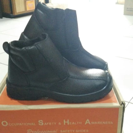 Dari DR.OSHA Sepatu Safety Shoes Jaguar Ankle Boot 3225 7