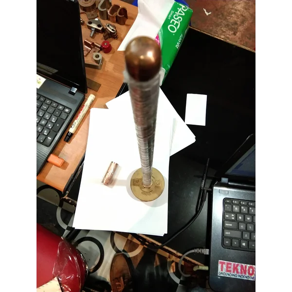 TOMBAK PETIR KONVENSIONAL -  SPLITZEN