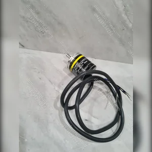 Rotary Encoder E6A2-CW5C 100 P/R 24 Vdc Omron 