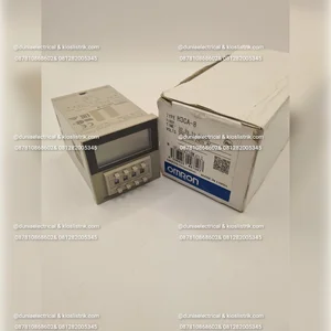 Timer Digital  Omron H3CA-8 240 Vac 