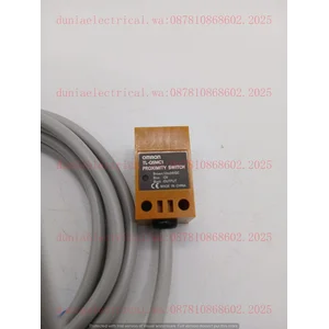 Proximity Switch Omron TL-Q5MC1  24 Vdc