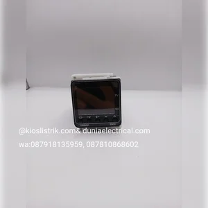 Temperature Switch Digital E5CC-QX3D5M-001 Omron