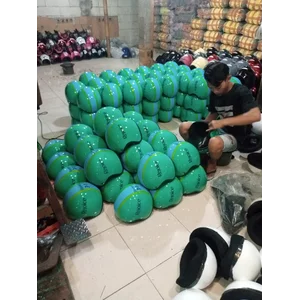 SAMPLE Helm motor  custom  "EVO"  Rejoice  branding atau iklan berjalan