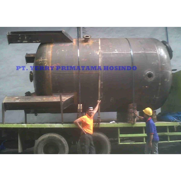 Rubber lining mixed bed tank
