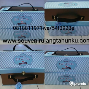 Souvenir Box koper 11