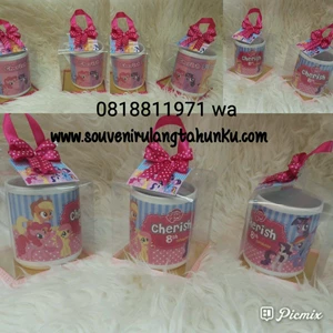 Souvenir Mug Printing dan Mika Box Tema Little Ponny