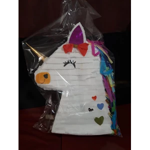 Pinata unicorn souvenir Ulang Tahun