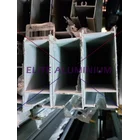 Tiang Pintu Lipat Besar Aluminium - PC White / Putih Coating 1