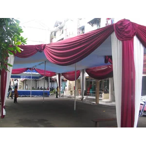 Plafon tenda dekorasi pesta