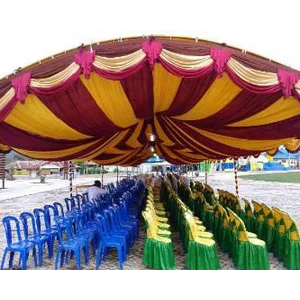 Plafon tenda dekorasi pesta
