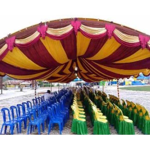 Plafon tenda dekorasi pesta