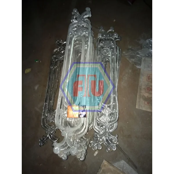 Ornamen Pagar Besi Model Custom