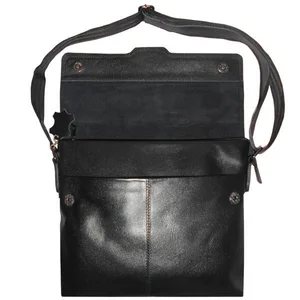 Tas Selempang Kulit Pria - Hitam