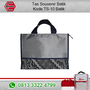 TS-10 Batik Seminar Souvenir Bag Size 35 x 9 x 27.5 cm