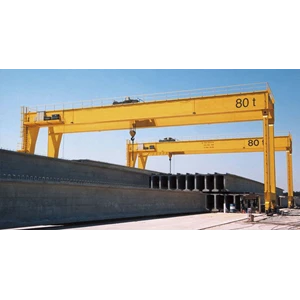 Gantry Crane Kapasitas Tinggi 80 Ton