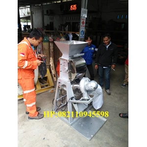 Mesin Pemecah Buah Kakao Kapasitas 200 kg/jam