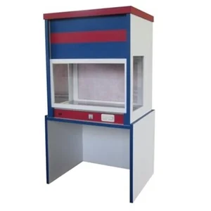 Laminar Air Flow with Special Features and Stand Support / Aalt Furniture Laboratorium