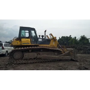 Bulldozer Komatsu D31 D65 Surabaya