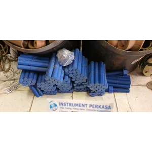  STUD BOLT FLURO CARBON