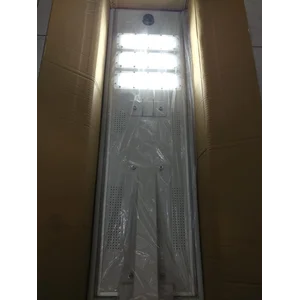 Lampu Pju Tenaga Surya All In One 40W