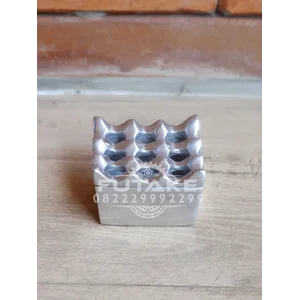 Cor Aluminium/ Asbak Lubang 9
