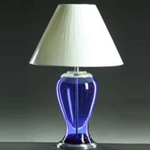 TBL Karolinaor table lamp Hood